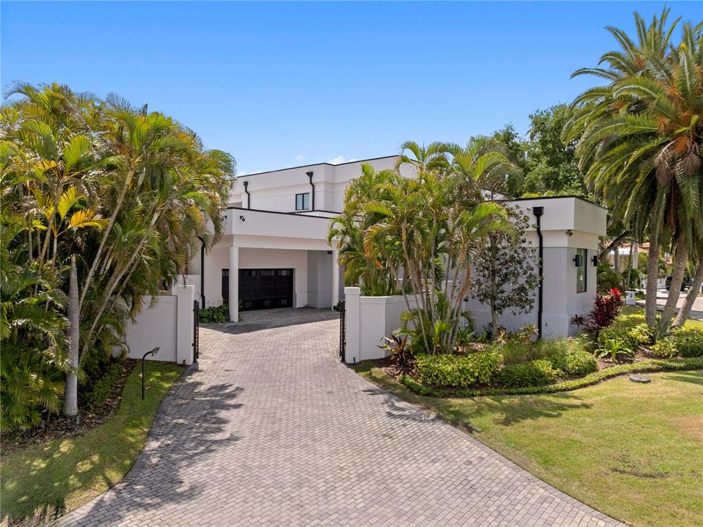 2 Sandpiper Road Tampa, FL 33609 - Photo 9 of 87