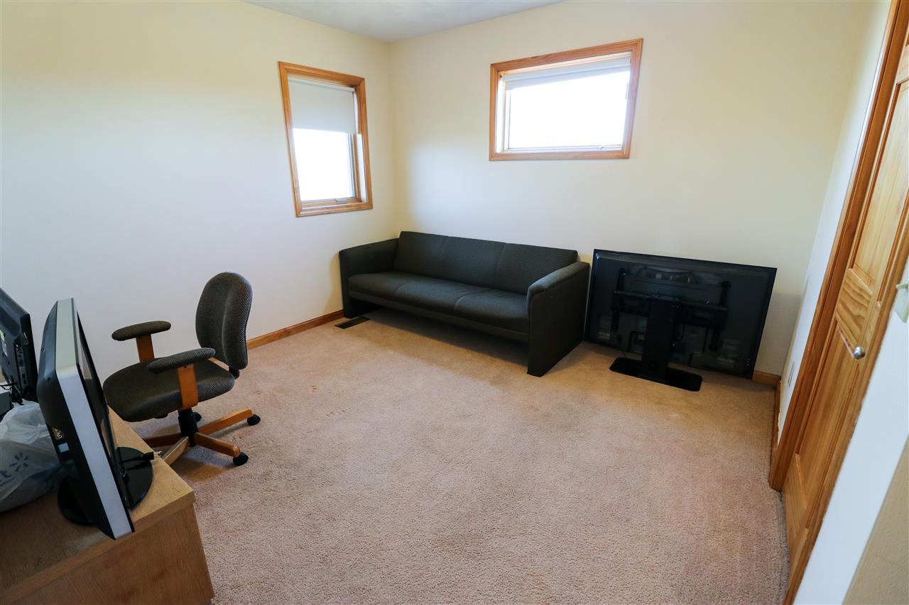 8502 Legion Hall Road Dunlap, IL 61525 - Photo 13 of 25 Gallery Image 13