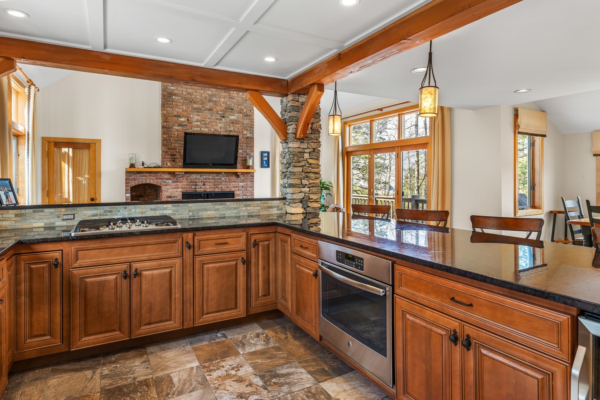153 High Meadow Road Winhall, VT 05340 - Photo 5 of 47