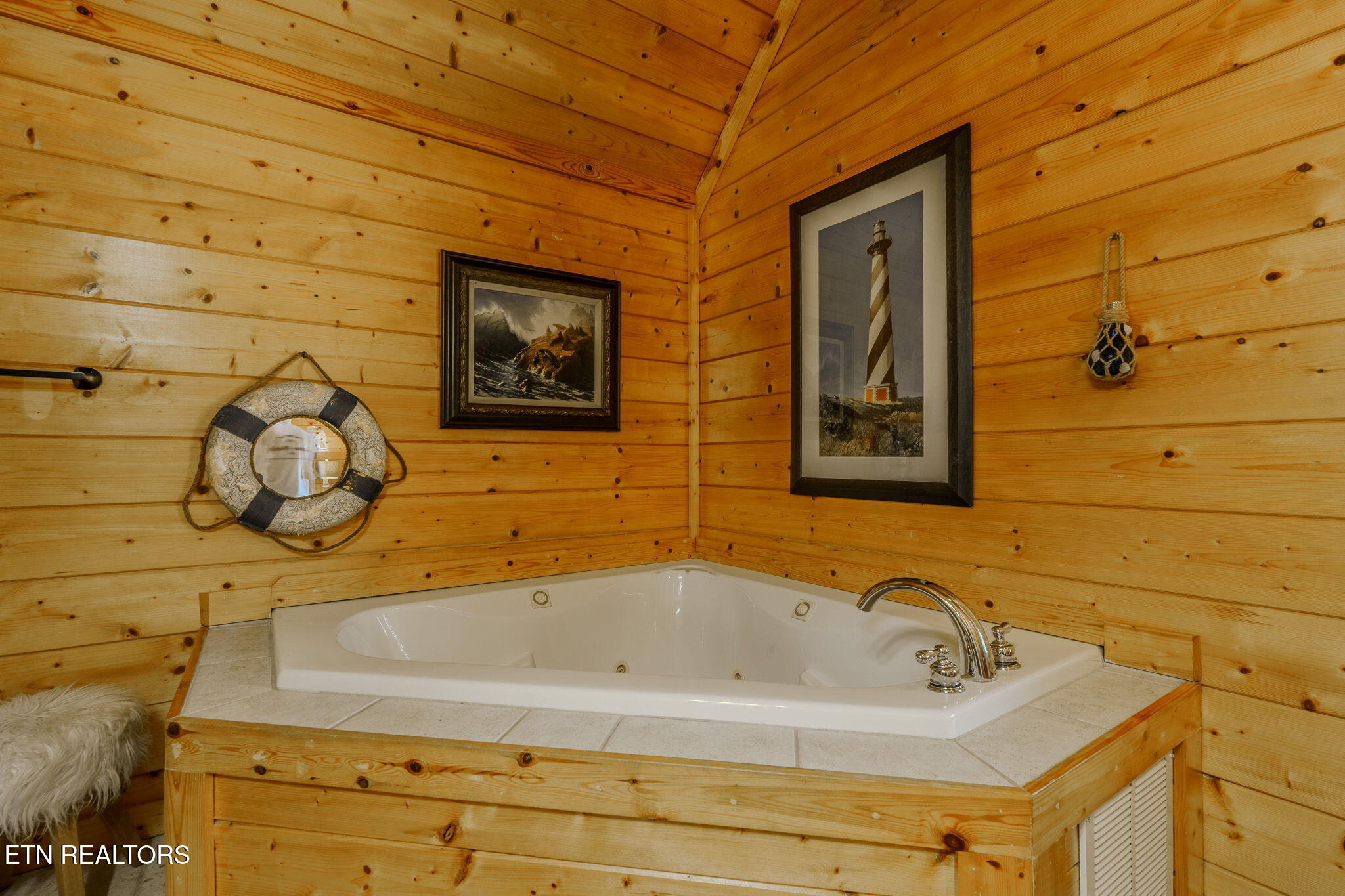 3517 Sandridge Way Pigeon Forge, TN 37863 - Photo 34 of 56 41-web-or-mls-_DSC9927-HDR