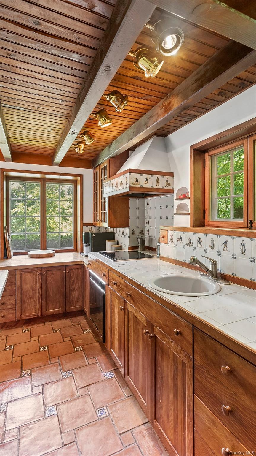 678 Golf Ridge Road Carmel, NY 10512 - Photo 11 of 19