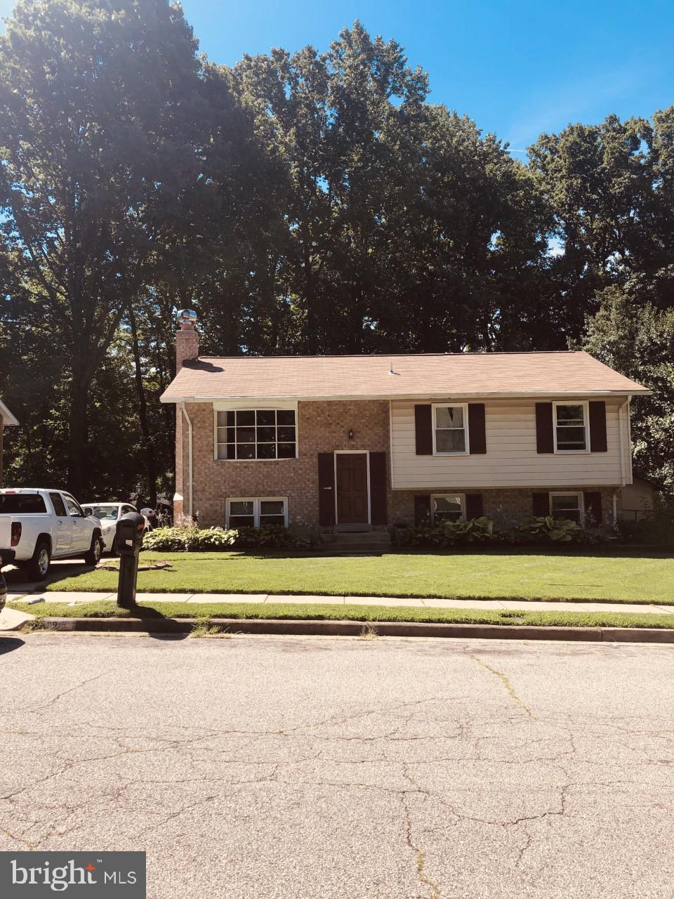 3915 Forge Drive Woodbridge, VA 22193 - Photo 2 of 29 FRONT