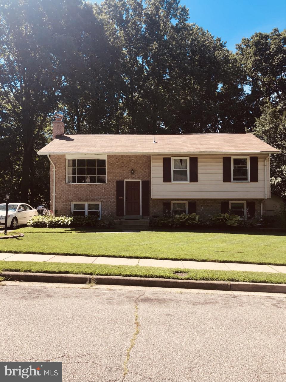 3915 Forge Drive Woodbridge, VA 22193 - Photo 4 of 29 FRONT