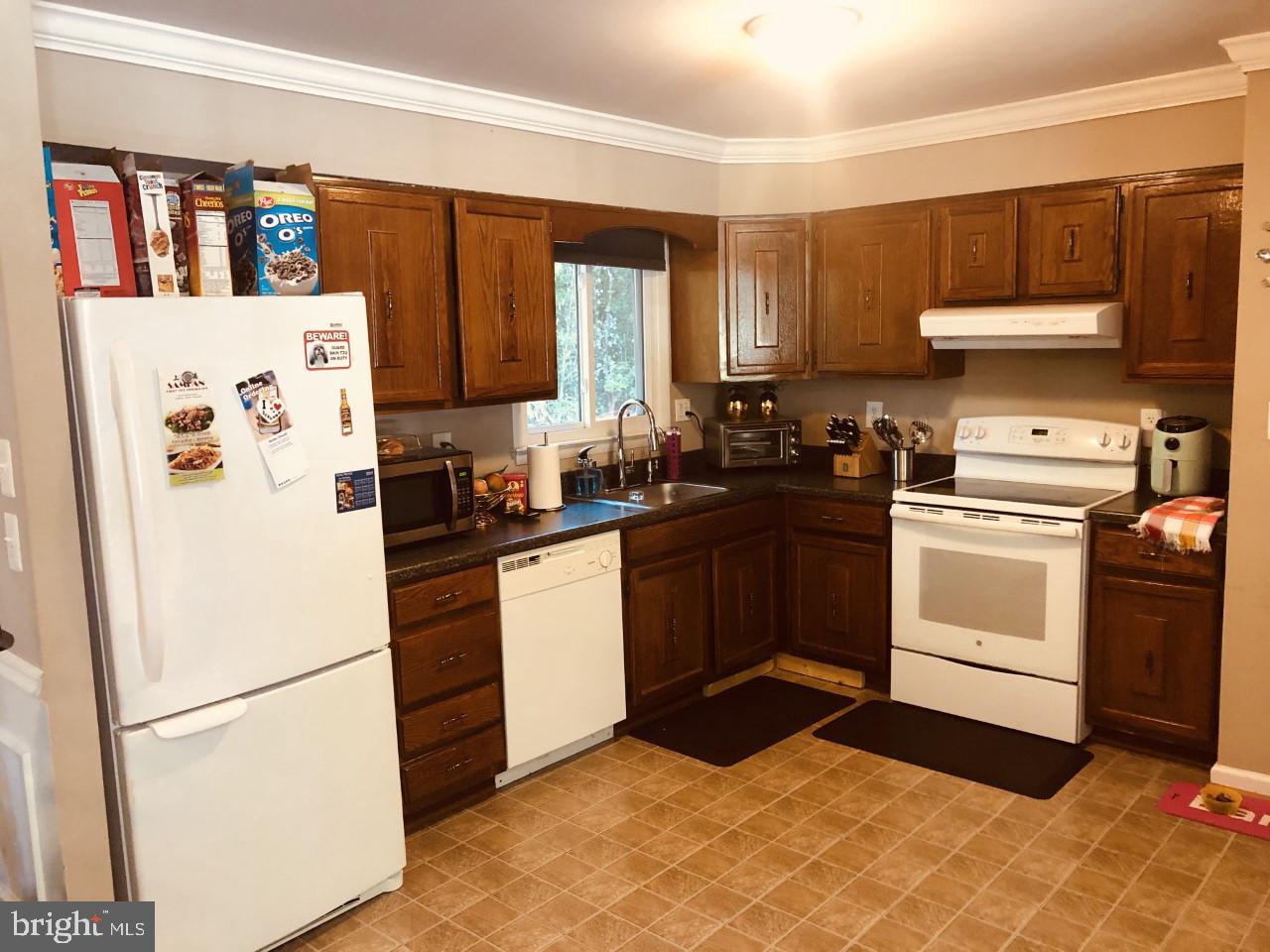 3915 Forge Drive Woodbridge, VA 22193 - Photo 10 of 29 KITCHEN