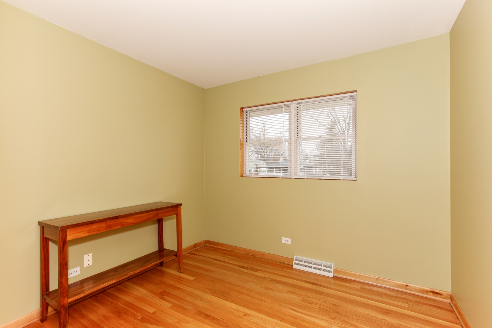 N760 Darling Street Wheaton, IL 60187 - Photo 13 of 16