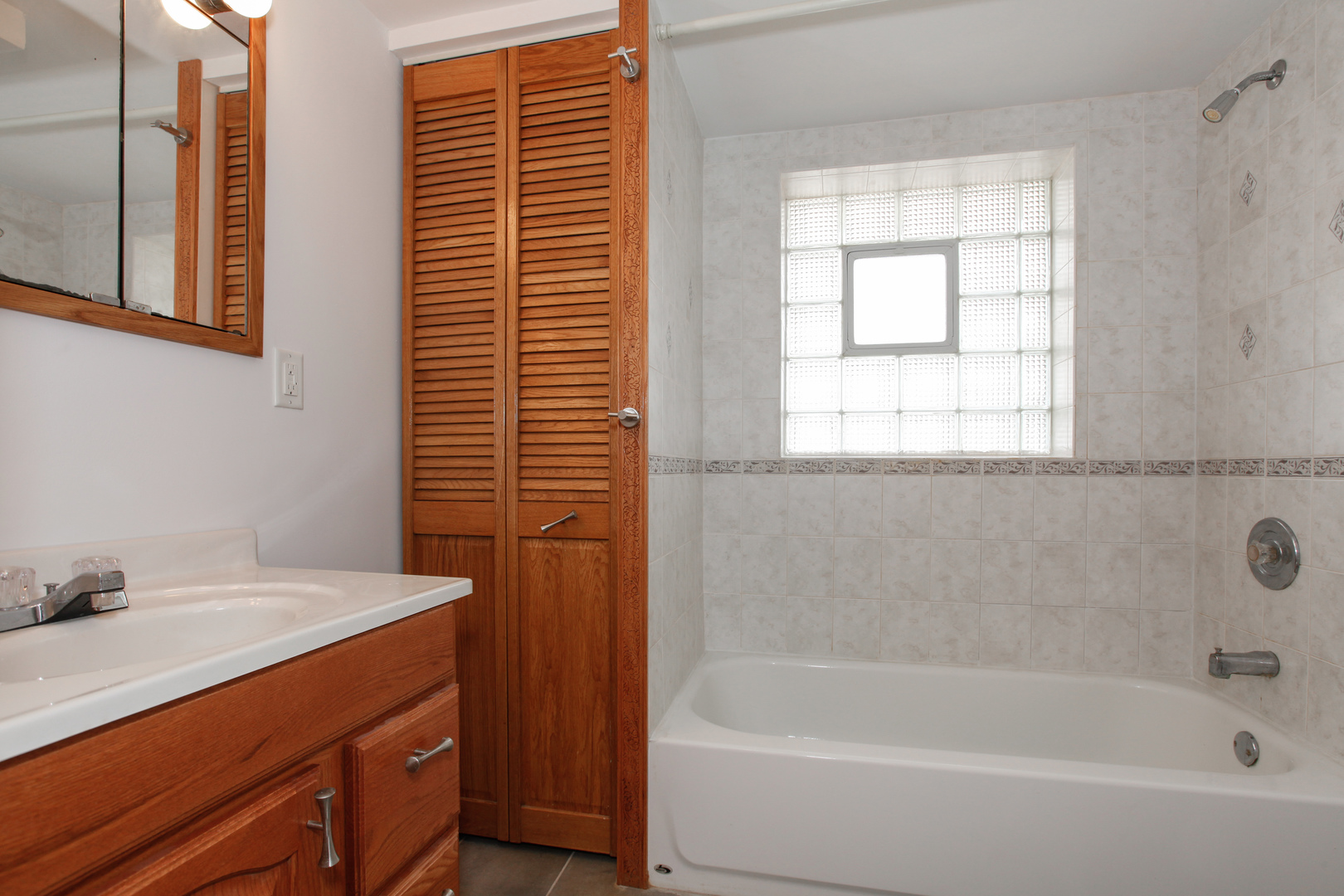 N760 Darling Street Wheaton, IL 60187 - Photo 16 of 16