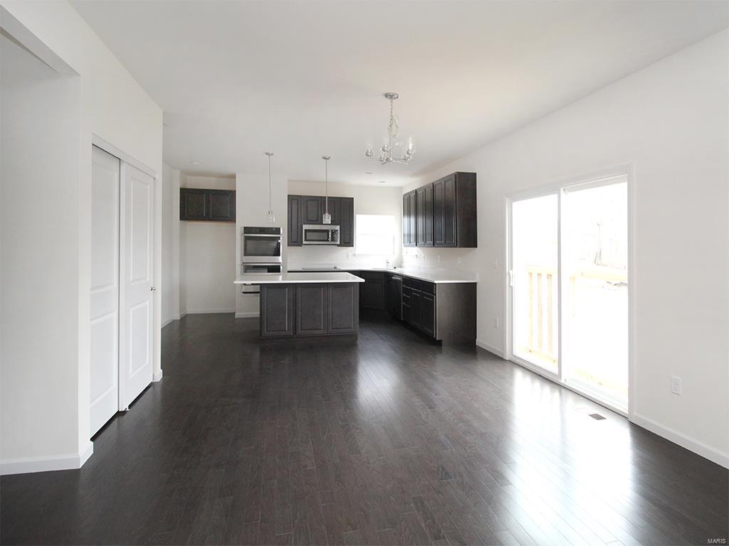 252 Arbors At Bridle Path Ballwin, MO 63021 - Photo 3 of 9