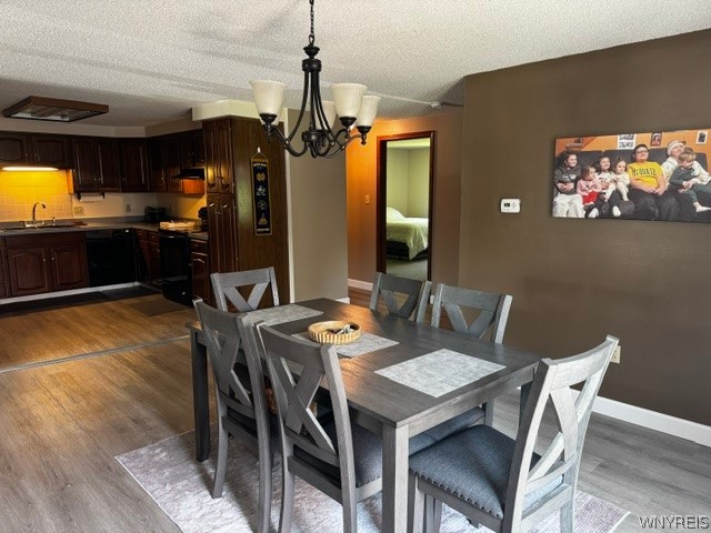 5295 Chestnut Ridge Road, Unit H Orchard Park, NY 14127 - Photo 11 of 25 Dining room