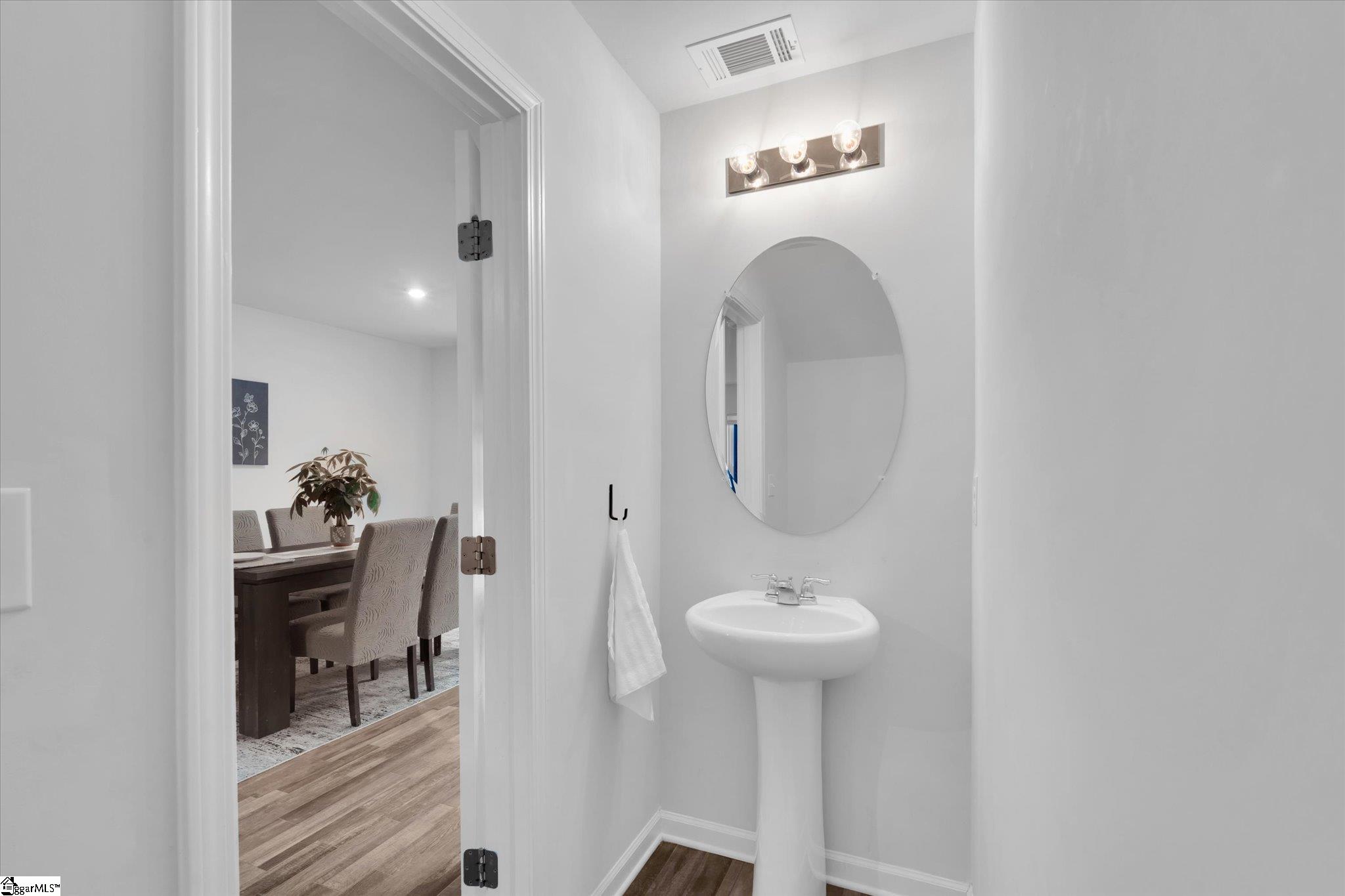 323 Long Grove Lane Greer, SC 29650 - Photo 5 of 27