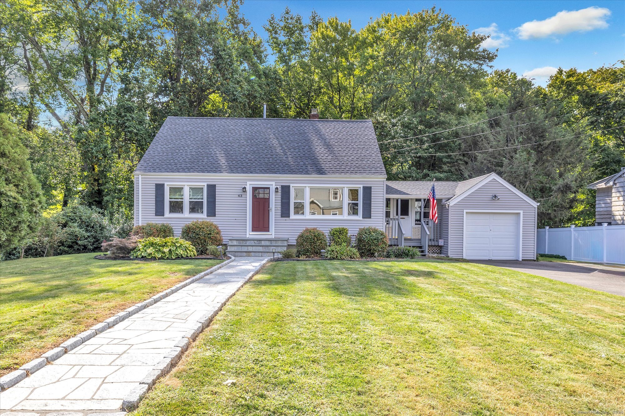 43 Edgemoor Road Bridgeport, CT 06606 - Photo 1 of 1