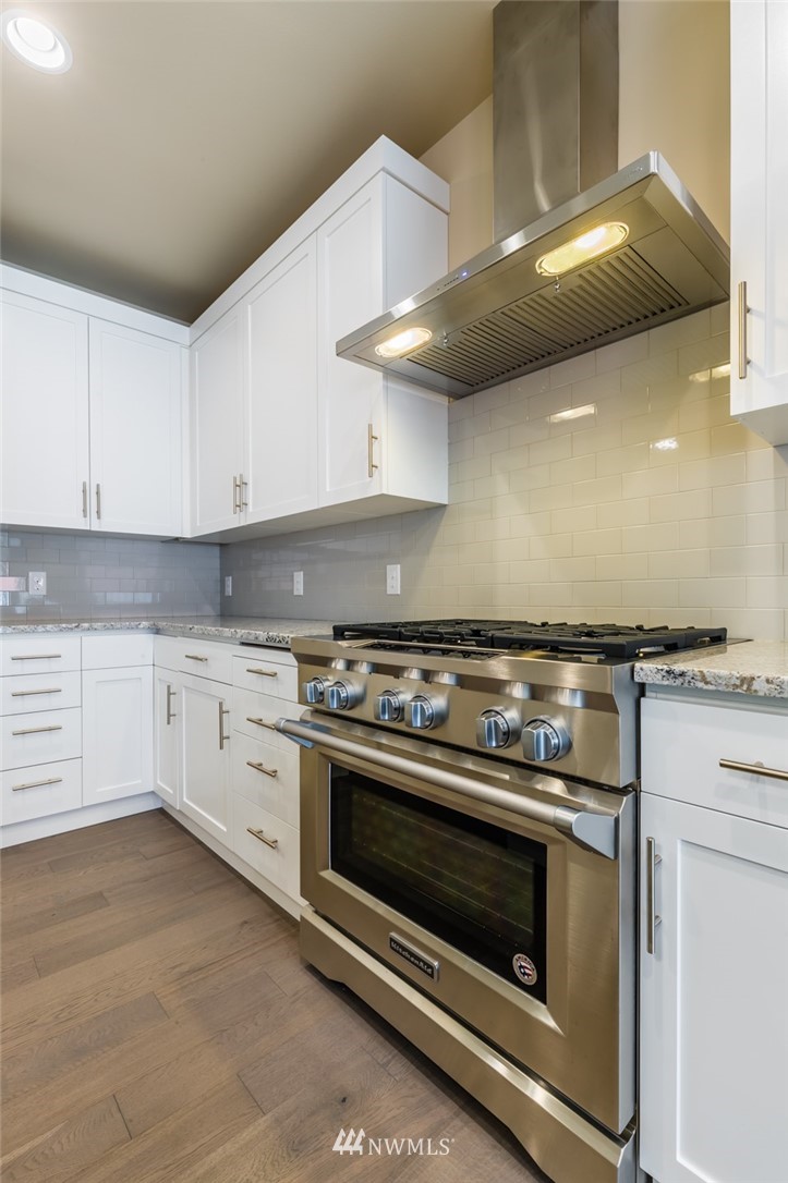 28 174th Place Southwest Bothell, WA 98012 - Photo 7 of 23