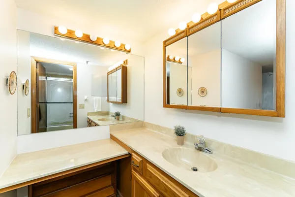 $250,000 | 121 14th Street Northeast, Unit 204, Rochester, MN 55906