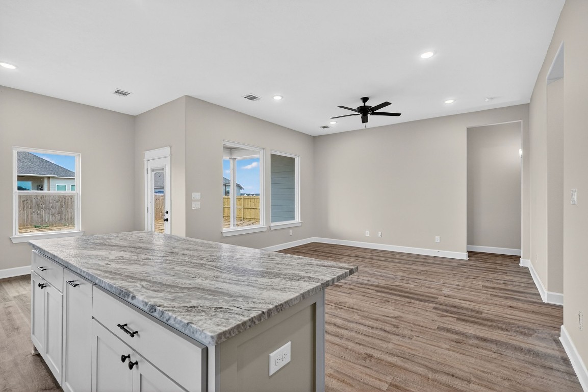 212 Orchard Cove Snook, TX 77879 - Photo 8 of 35