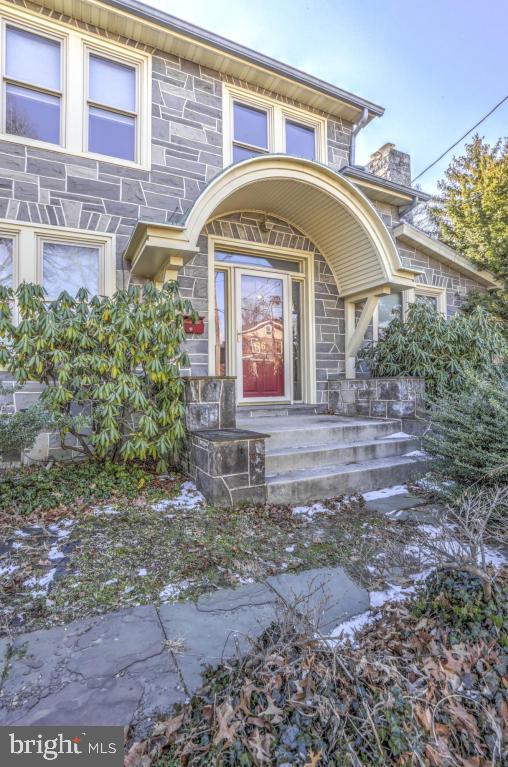 66 Valley Road Lancaster, PA 17601 - Photo 2 of 44 Gallery Image 2