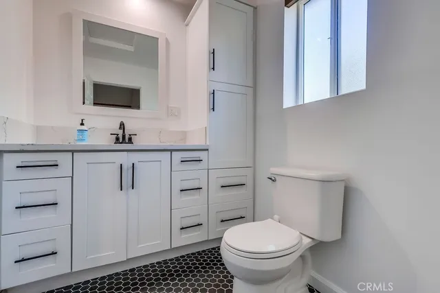 $1,425,000 | 456 Cherry Avenue, Long Beach, CA 90802