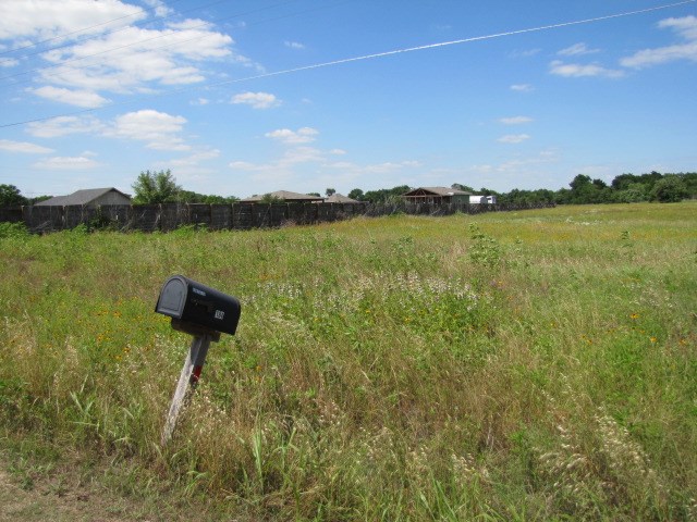 184 Monroe Lane Elgin, TX 78621 - Photo 1 of 1