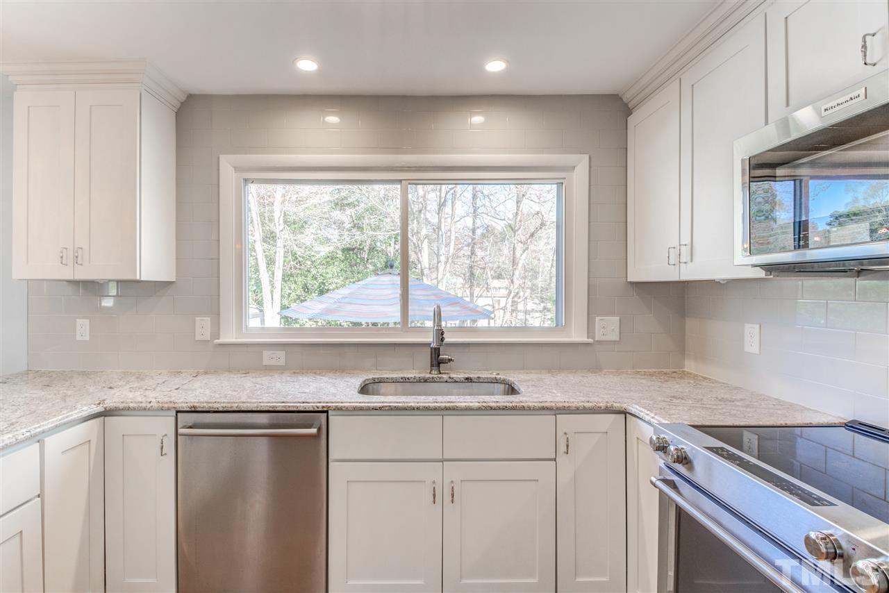 509 Harvard Street Raleigh, NC 27609 - Photo 15 of 30