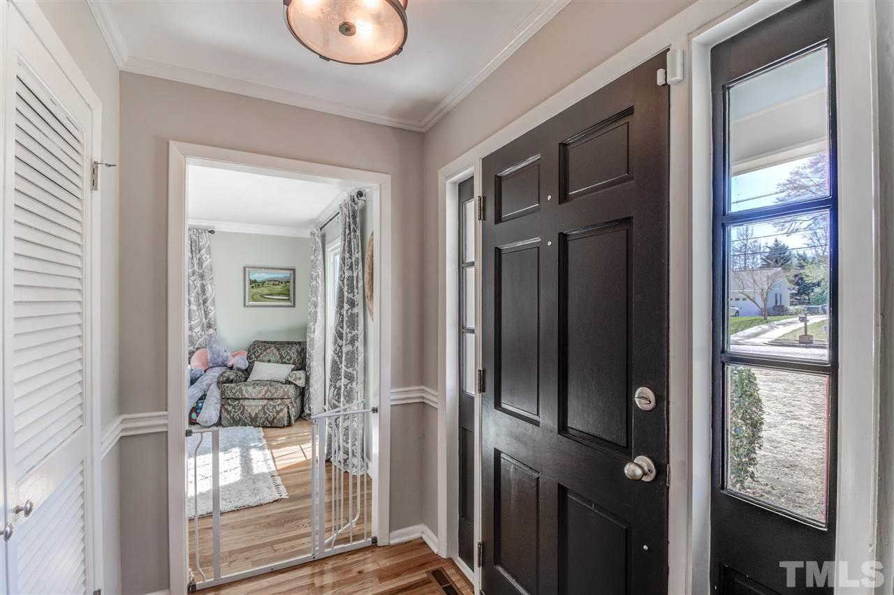 509 Harvard Street Raleigh, NC 27609 - Photo 4 of 30