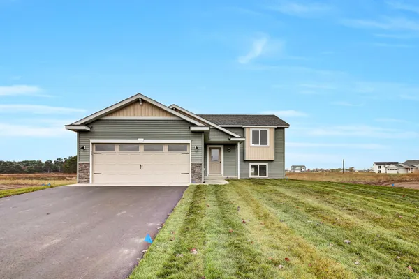 $284,500 | 230 9th Street Southwest, Rice, MN 56367