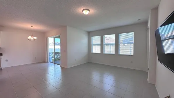 $3,000 | 3331 Forton Drive, Orlando, FL 32824
