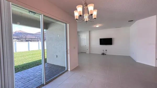 $3,000 | 3331 Forton Drive, Orlando, FL 32824