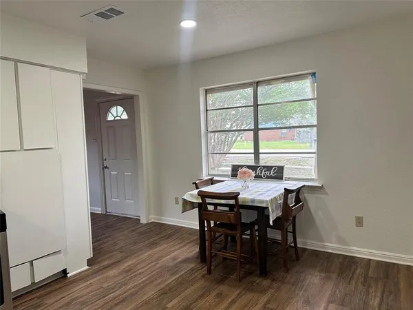 $1,525 | 306 West Marble Street, Wylie, TX 75098