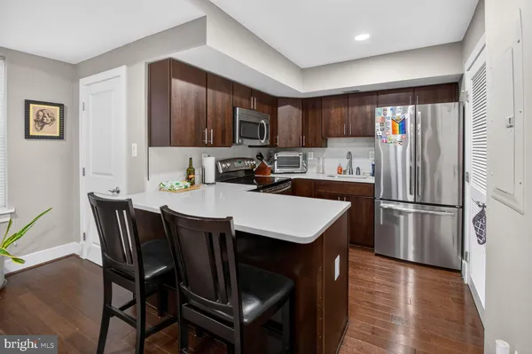 $2,250 | 1461 Girard Street Northwest, Unit 100, Washington, DC 20009