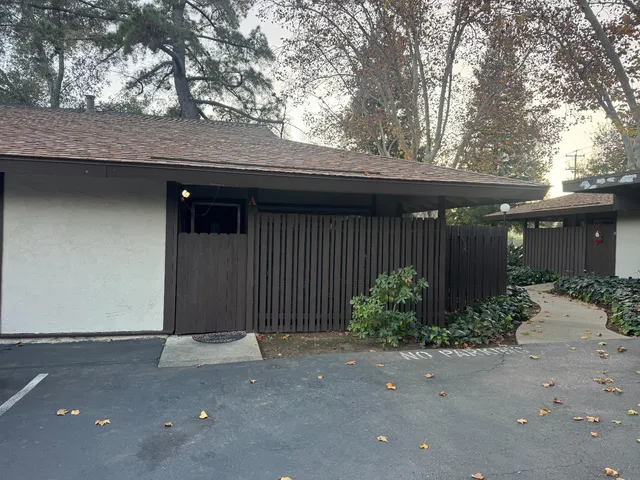 $495,000 | 5434 Roundtree Court, Unit A, Concord, CA 94521