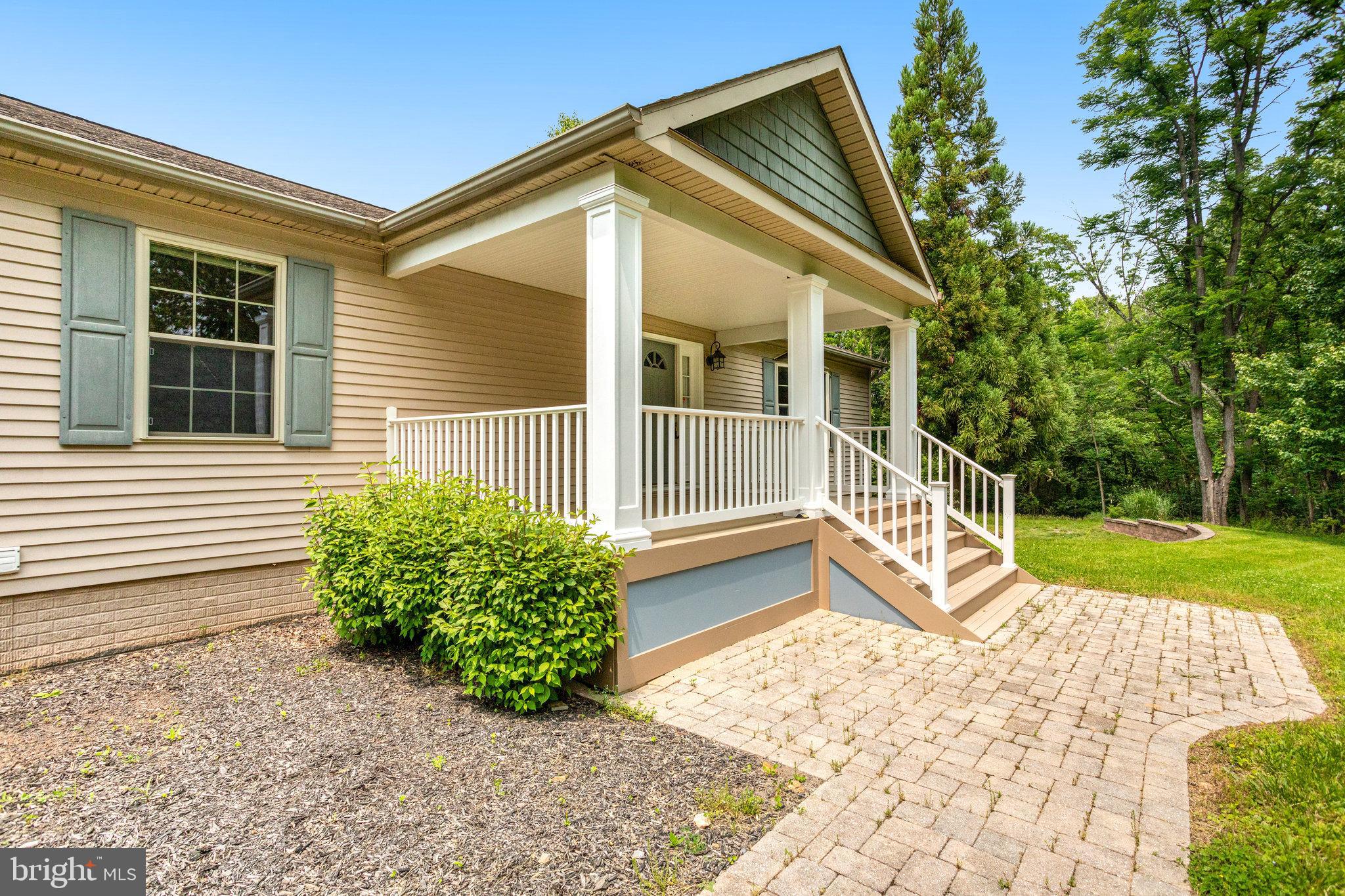11787 Rowe Road Monrovia, MD 21770 - Photo 3 of 58 Gallery Image 3