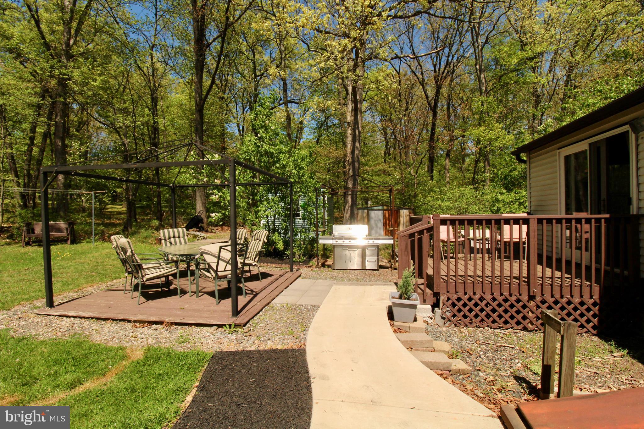 1075 Nemeth Road Coopersburg, PA 18036 - Photo 21 of 25 Gallery Image 21