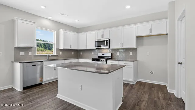 $337,900 | 104 Lone Star Drive, Louisburg, NC 27549