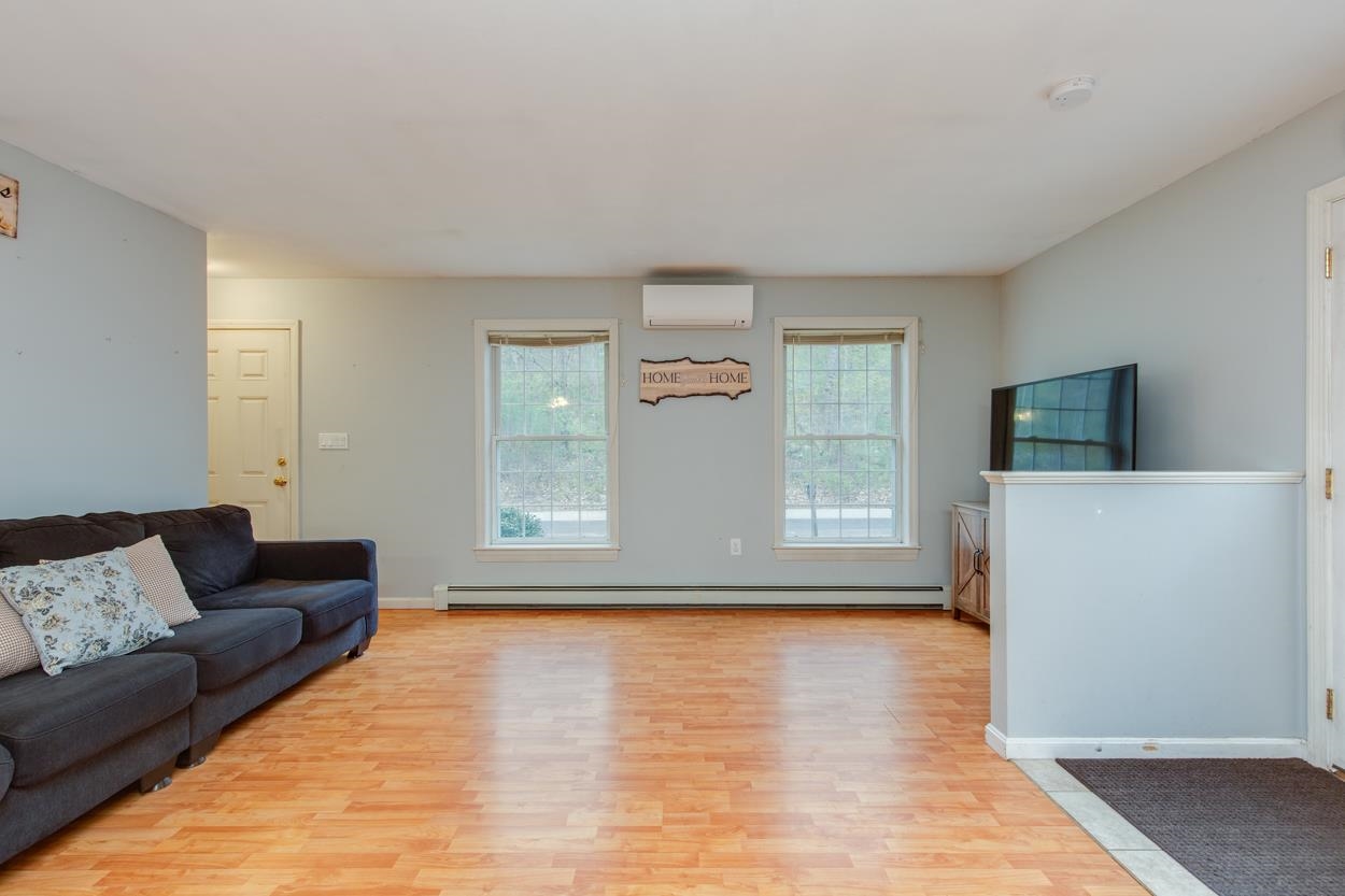 815 Bachelder Road Pembroke, NH 03275 - Photo 25 of 50