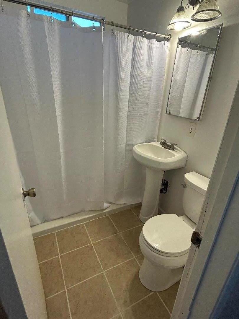 84 Hillcrest Road Watsonville, CA 95076 - Photo 10 of 14 Gallery Image 10