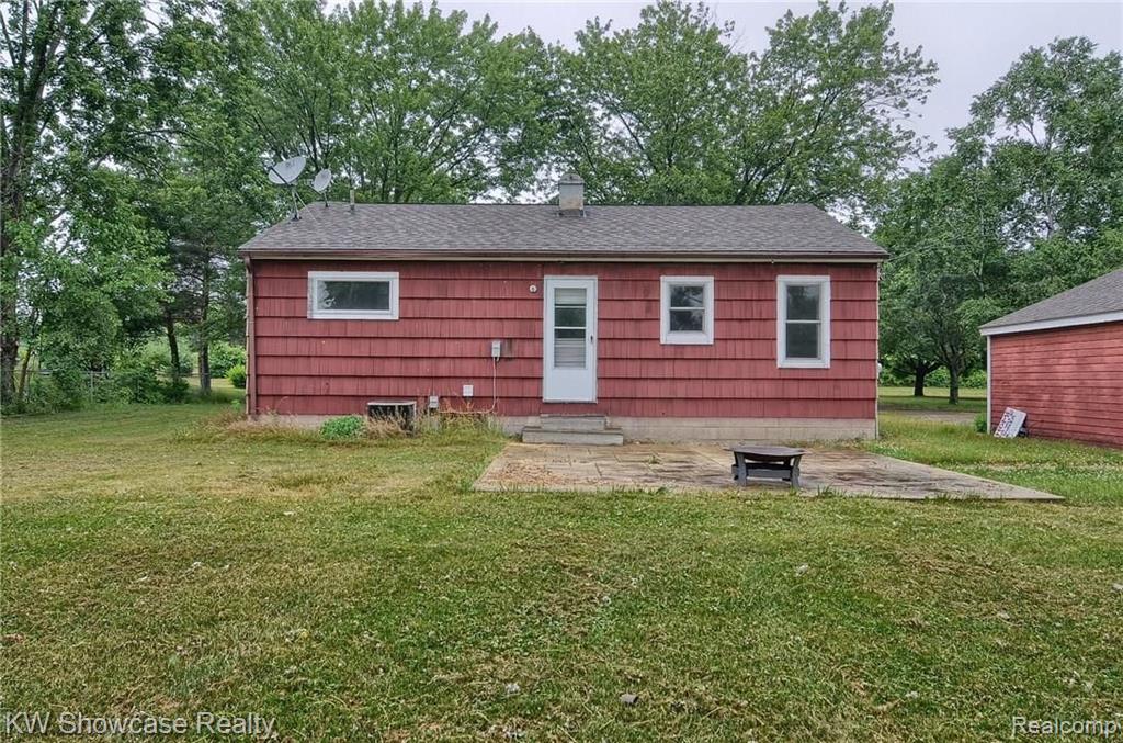 1630 School Road Rochester Hills, MI 48307 - Photo 22 of 26