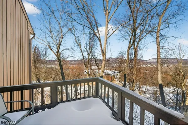 $2,600 | 7 Arapahoe Drive, Unit 8, Vernon, NJ 07462