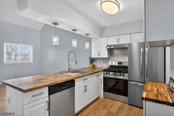 $2,600 | 7 Arapahoe Drive, Unit 8, Vernon, NJ 07462