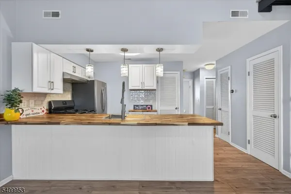 $2,600 | 7 Arapahoe Drive, Unit 8, Vernon, NJ 07462