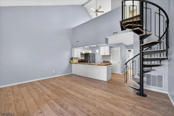 $2,600 | 7 Arapahoe Drive, Unit 8, Vernon, NJ 07462