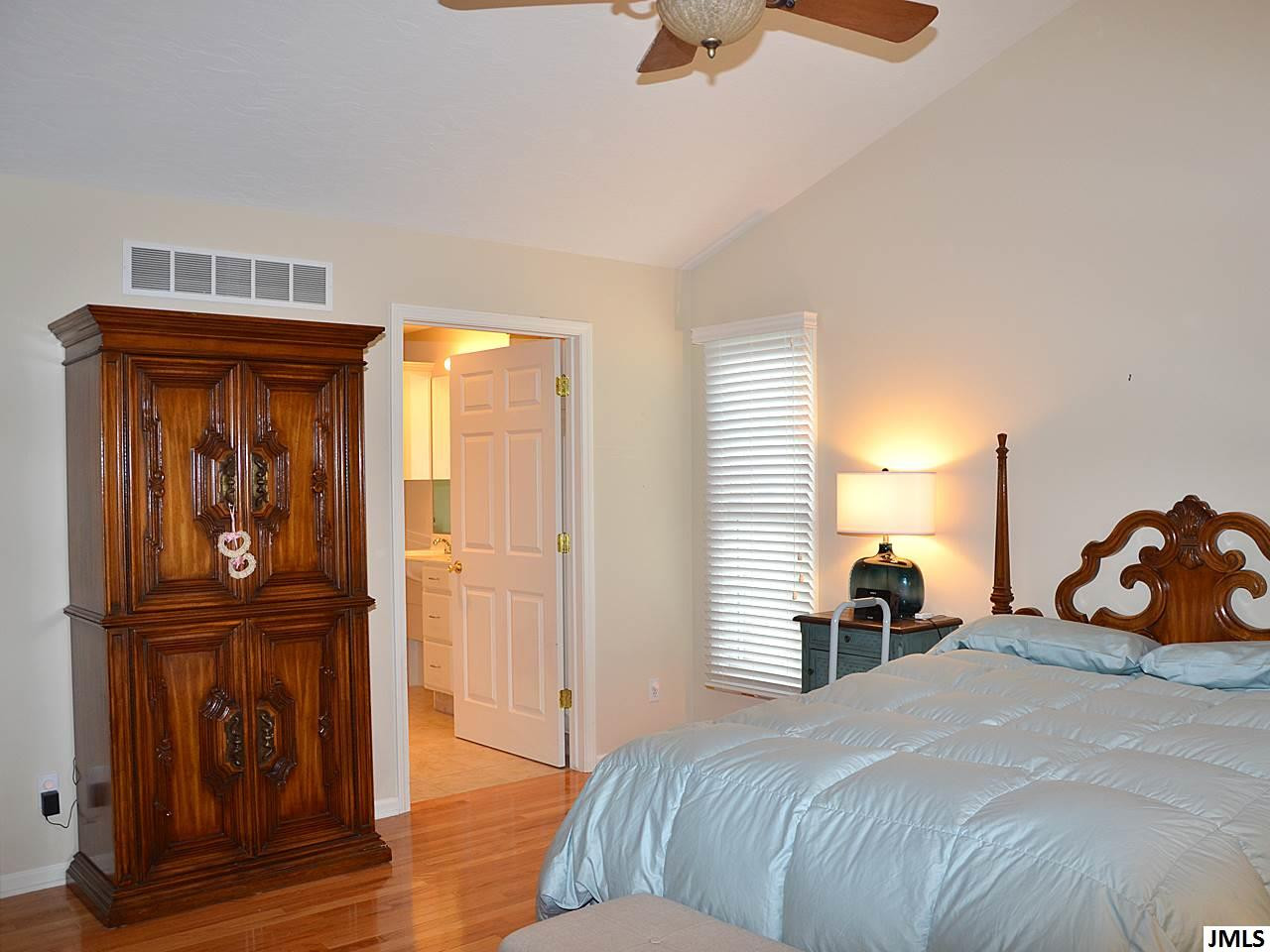26 Dickens Street, Unit 9 Spring Arbor, MI 49283 - Photo 13 of 24 Photo 13