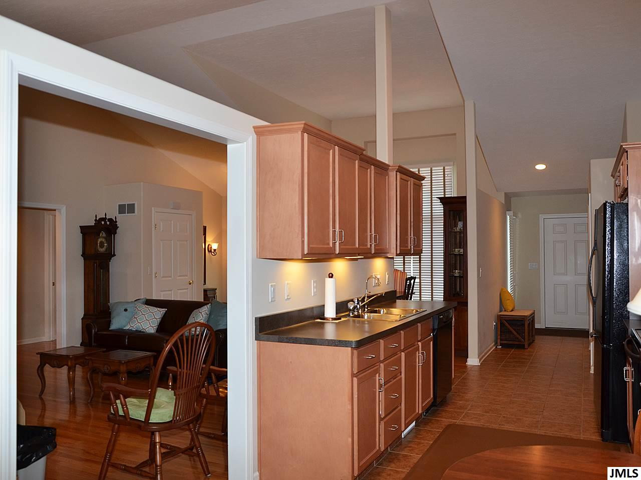 26 Dickens Street, Unit 9 Spring Arbor, MI 49283 - Photo 10 of 24 Photo 10