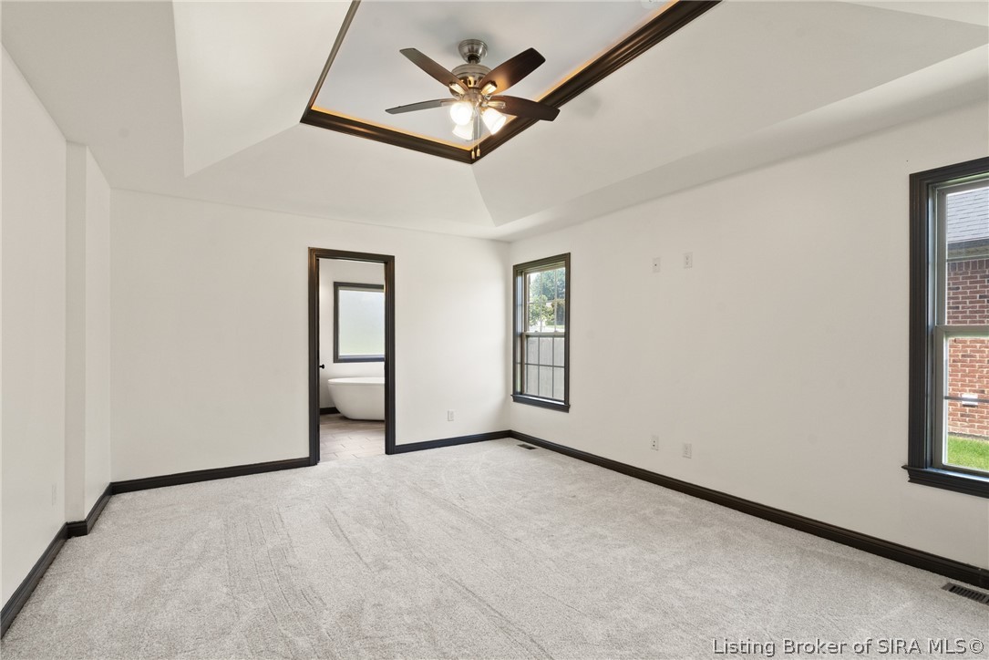 9113 Falcon Ridge Sellersburg, IN 47172 - Photo 19 of 40 Gallery Image 19