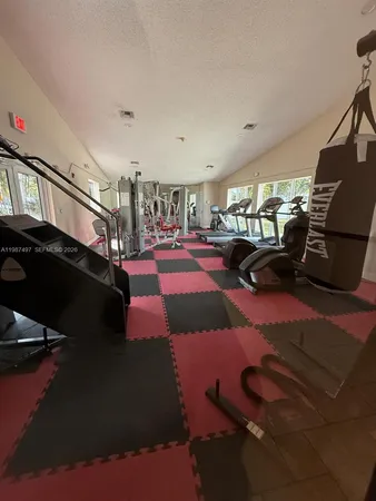 $275,000 | 6045 Northwest 186th Street, Unit 115, Hialeah, FL 33015