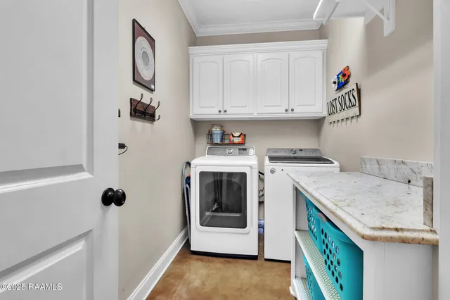 $395,000 | 3013 Woodland Drive, Jennings, LA 70546