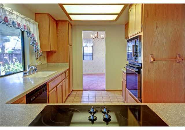 3502 Quail View Street Spring Valley, CA 91977 - Photo 6 of 18 Gallery Image 6