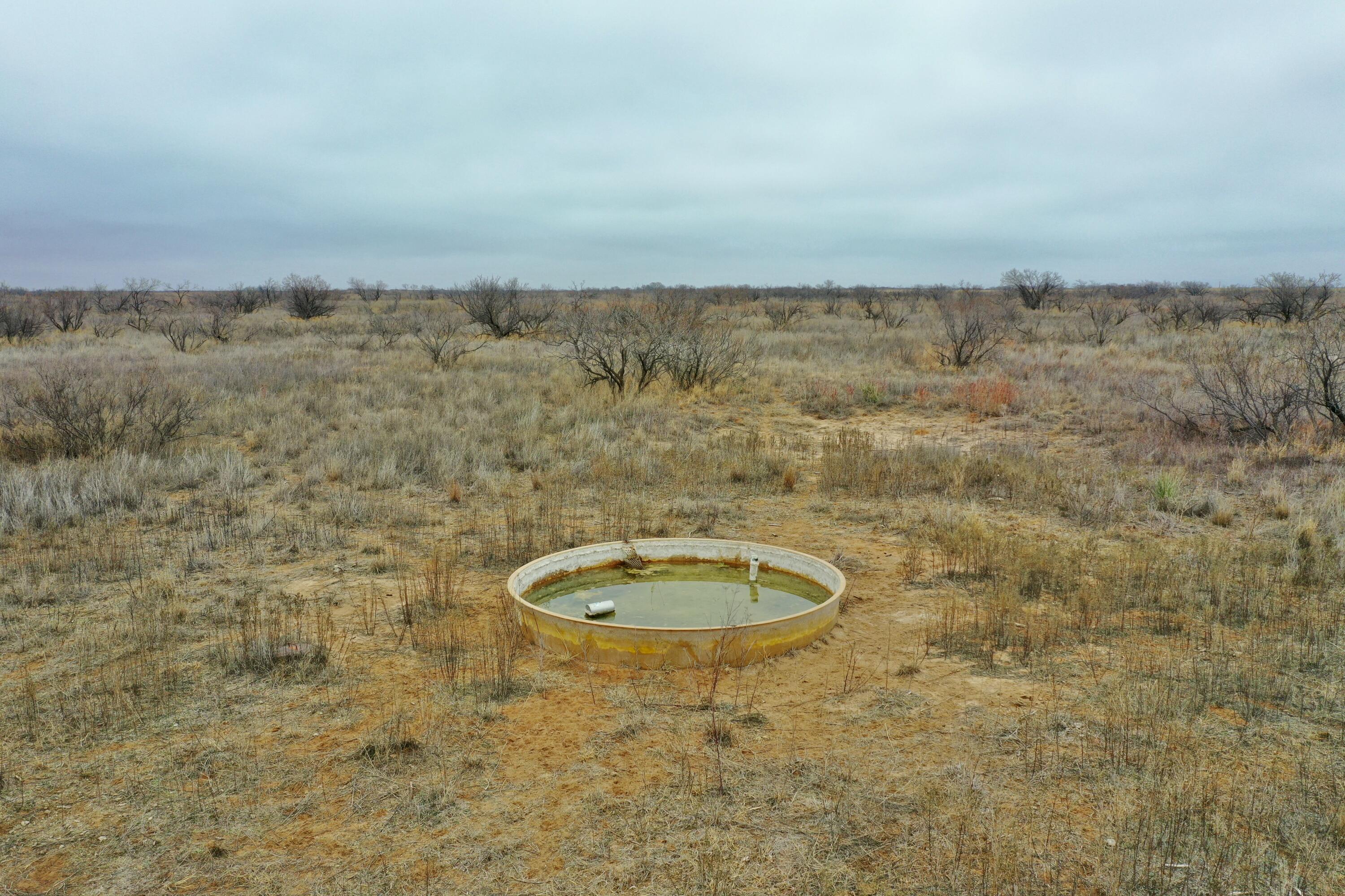 0 Us-70 Flomot, TX 79234 - Photo 18 of 42 a bathroom with a shower