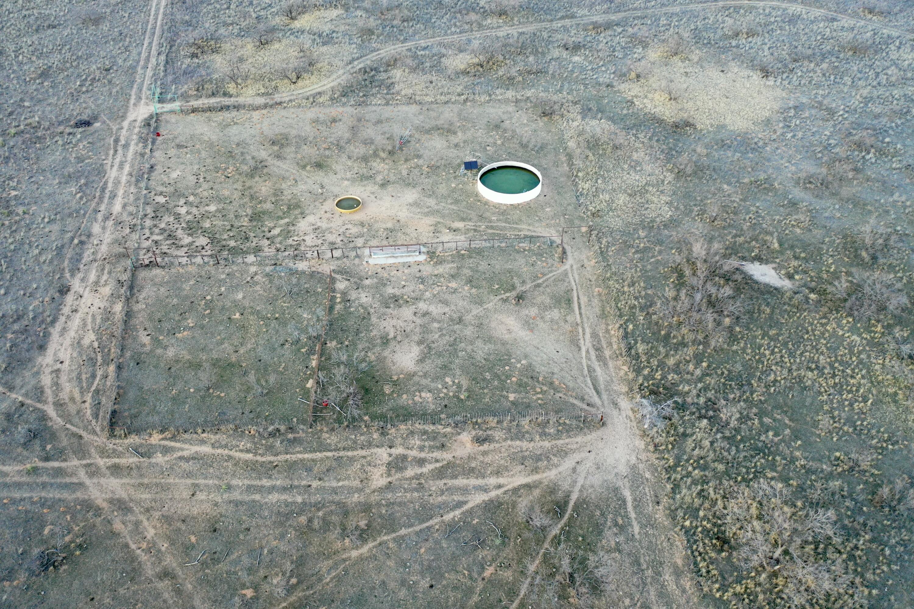 0 Us-70 Flomot, TX 79234 - Photo 7 of 42 a view of a bathroom shower