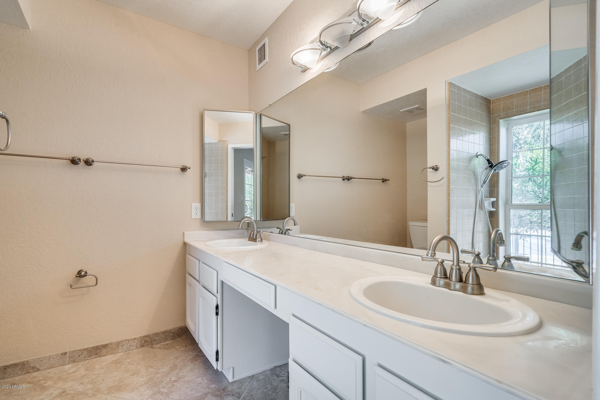 4324 East Redfield Road Phoenix, AZ 85032 - Photo 26 of 42 Gallery Image 26