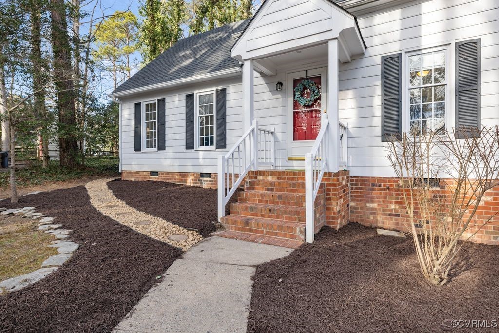 5803 Mill Spring Road Midlothian, VA 23112 - Photo 3 of 48 front view of a house with a yard