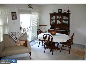 3203 Sterling Road Yardley, PA 19067 - Photo 4 of 12 Gallery Image 4