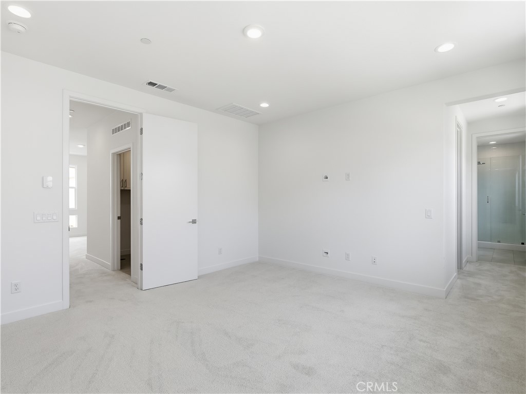 495 Verbena Way Montebello, CA 90640 - Photo 11 of 41 Bedroom 1